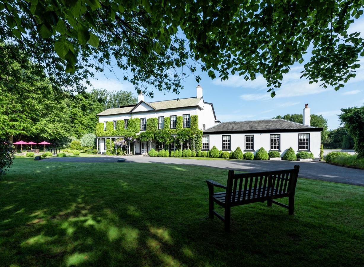 Statham Lodge Hotel Warrington Zewnętrze zdjęcie