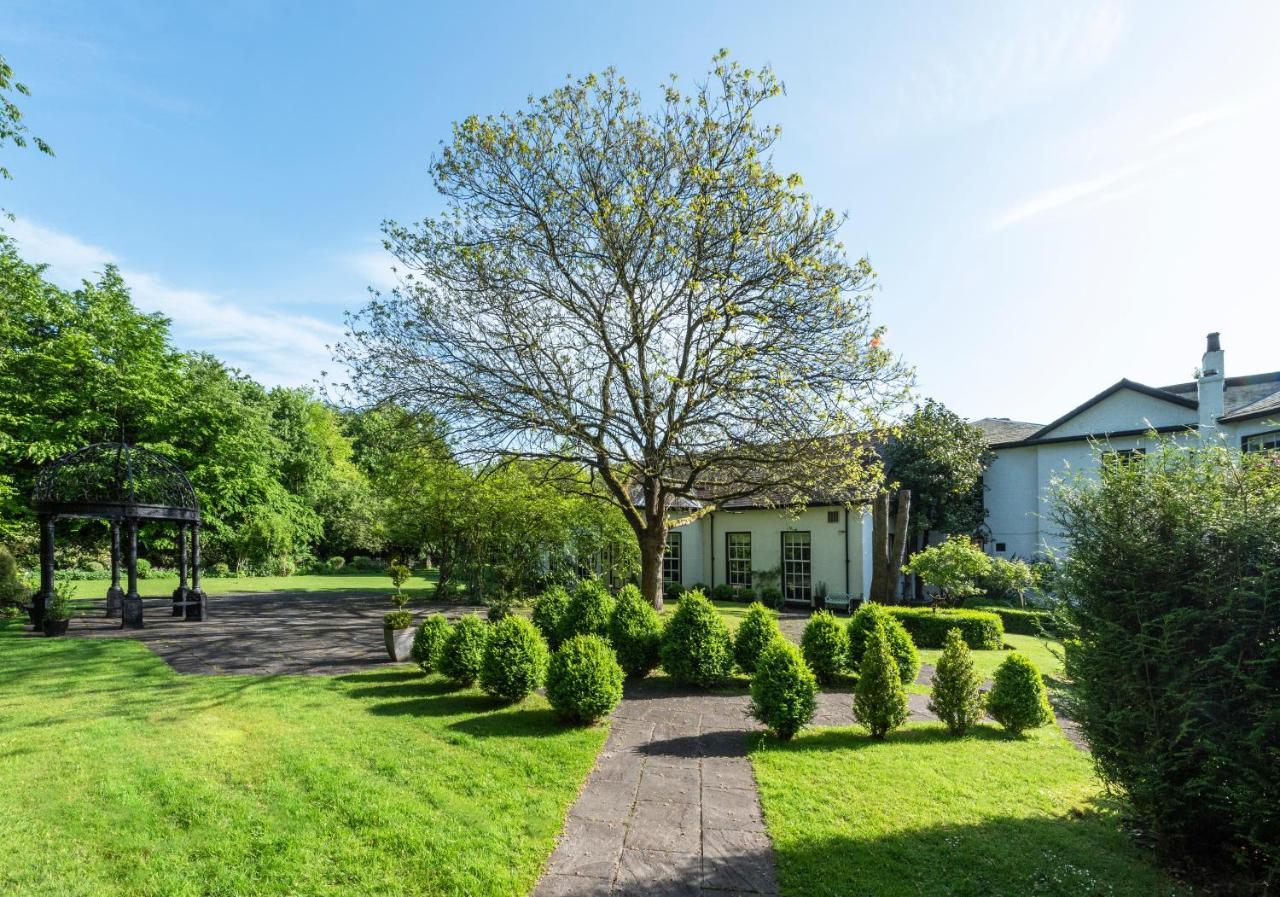 Statham Lodge Hotel Warrington Zewnętrze zdjęcie